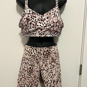 Old Navy 3 Piece Workout Set - XL